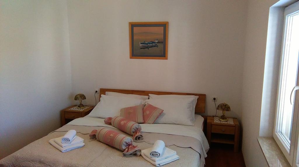 Apartment Paula Kaštela エクステリア 写真