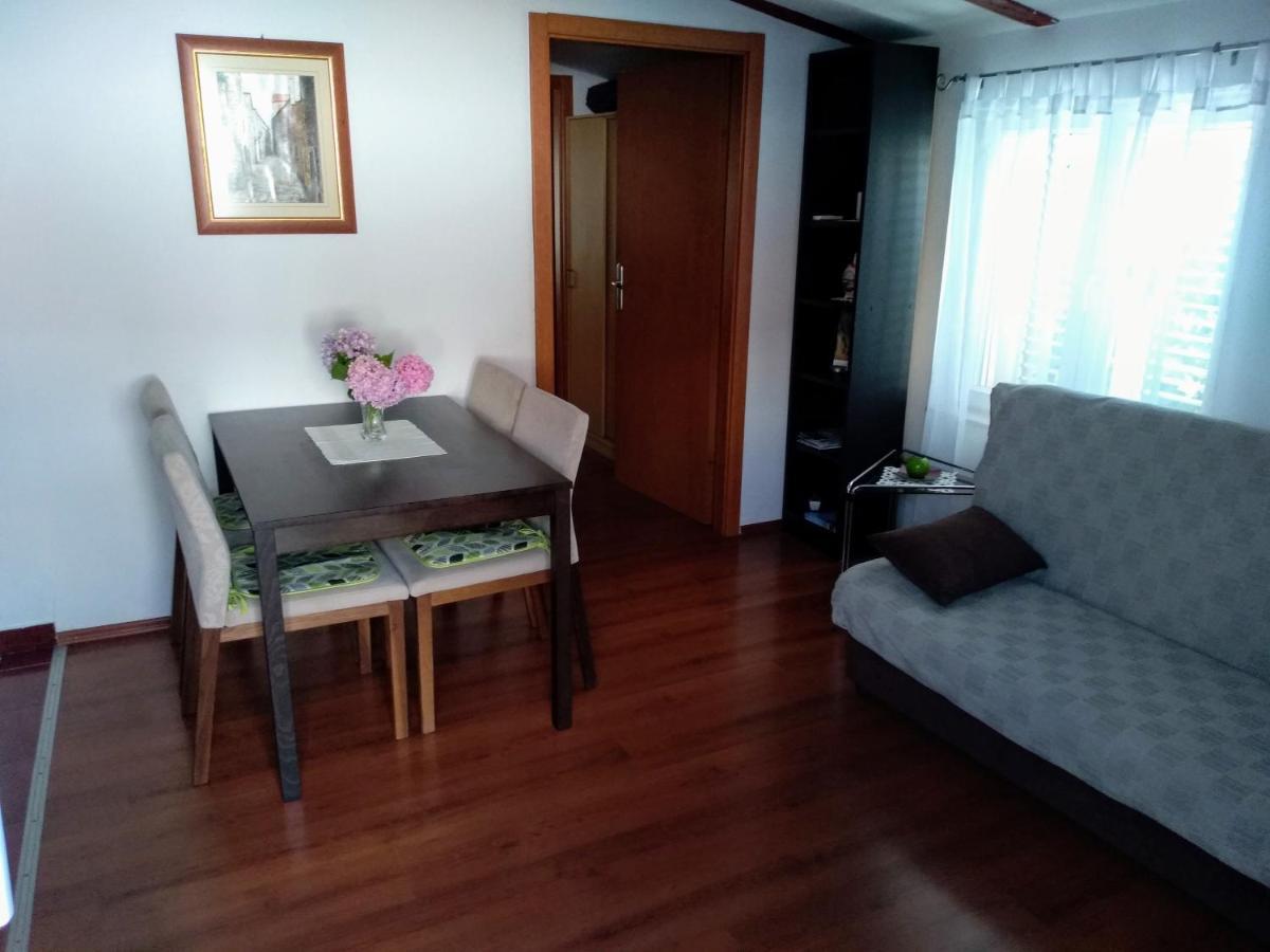 Apartment Paula Kaštela エクステリア 写真